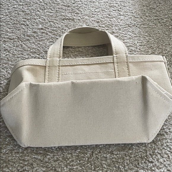 “K” Initial Tote - Picture 7 of 7